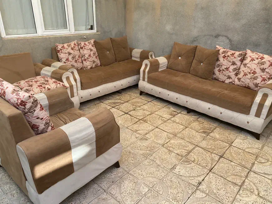 مبلمان دست دوم|مبلمان خانگی و میز عسلی|مهاباد (آذربایجان غربی), |دیوار