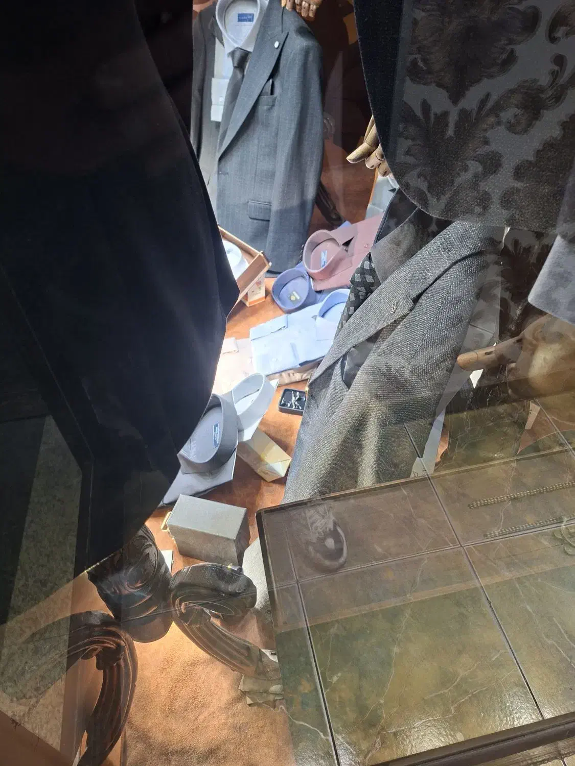 فروشنده آقا|استخدام خدمات فروشگاه و رستوران|تبریز, |دیوار