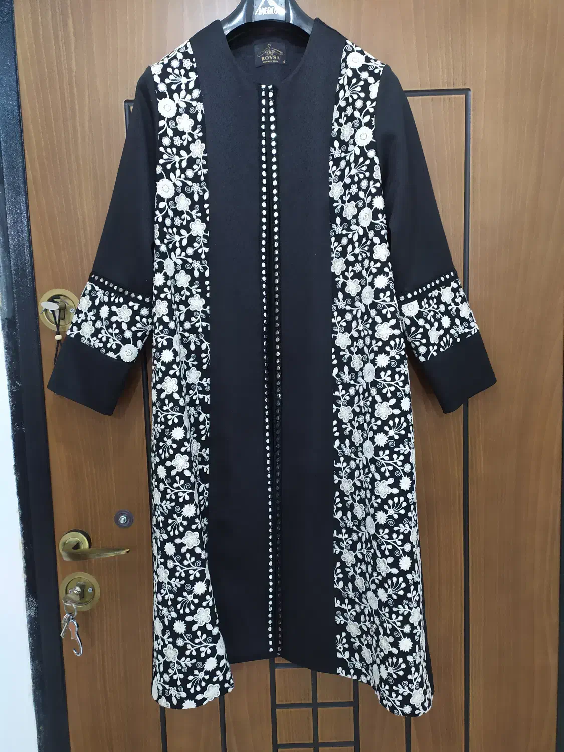 مانتو|لباس|ساوه, |دیوار