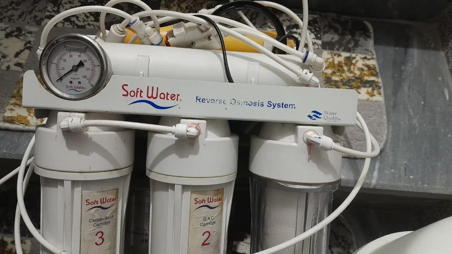 یک دستگاه تصفیه آب|آب‌سردکن و تصفیه آب|دیواندره, |دیوار