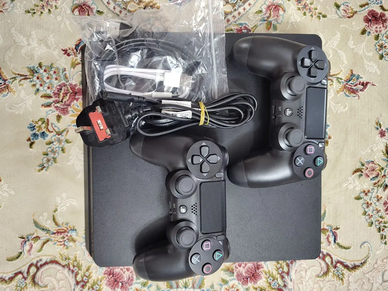 ps4 slim 1 TB کپی خور|کنسول، بازی ویدئویی و آنلاین|قائم‌شهر, |دیوار