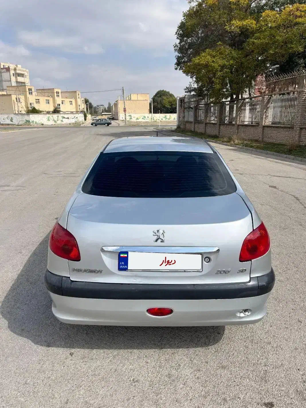 ۲۰۶sd V10  اریان|خودرو سواری و وانت|رباط‌کریم, شهرک صنعتی زواره‌ای|دیوار