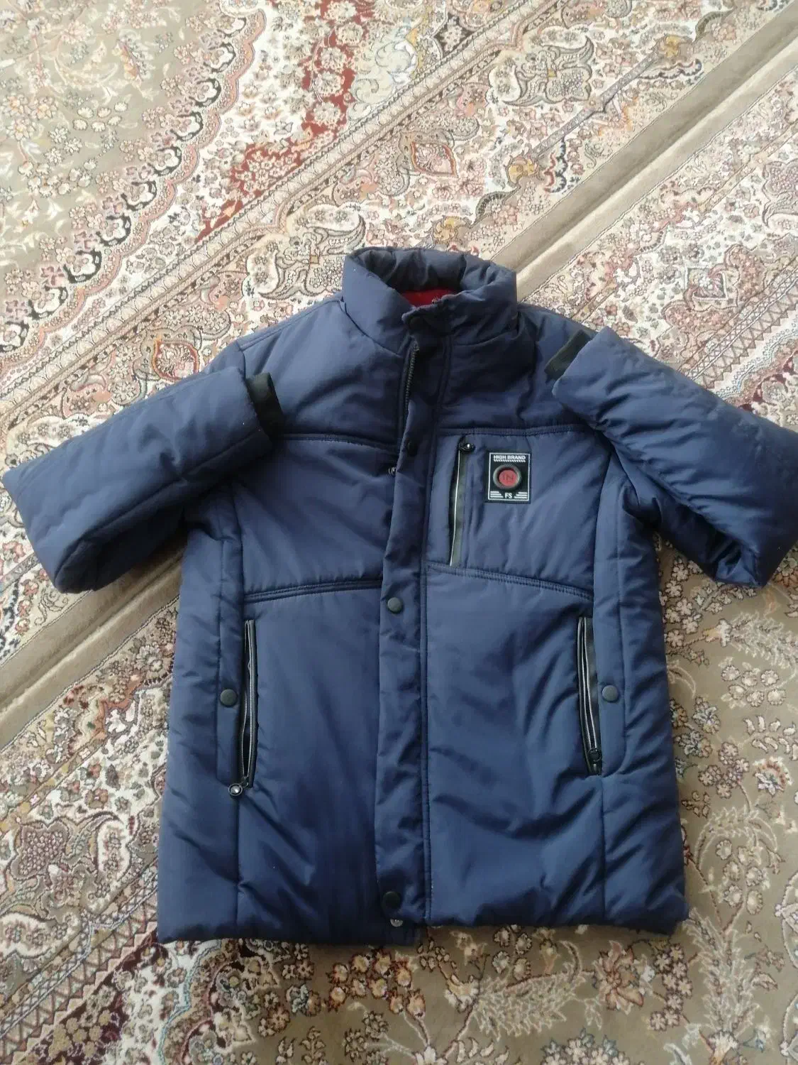 کاپشن|لباس|بیرجند, |دیوار