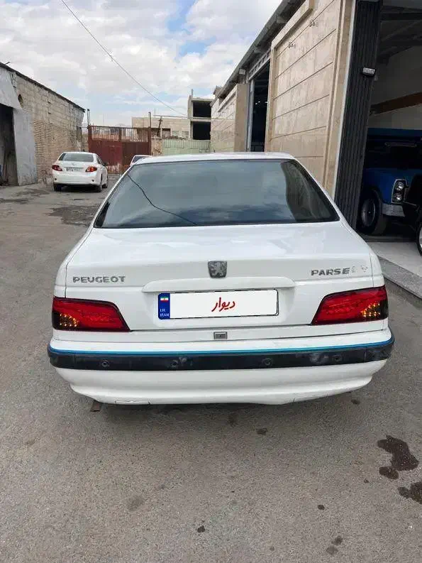 فروش پارس|خودرو سواری و وانت|نجفآباد, گلدشت|دیوار