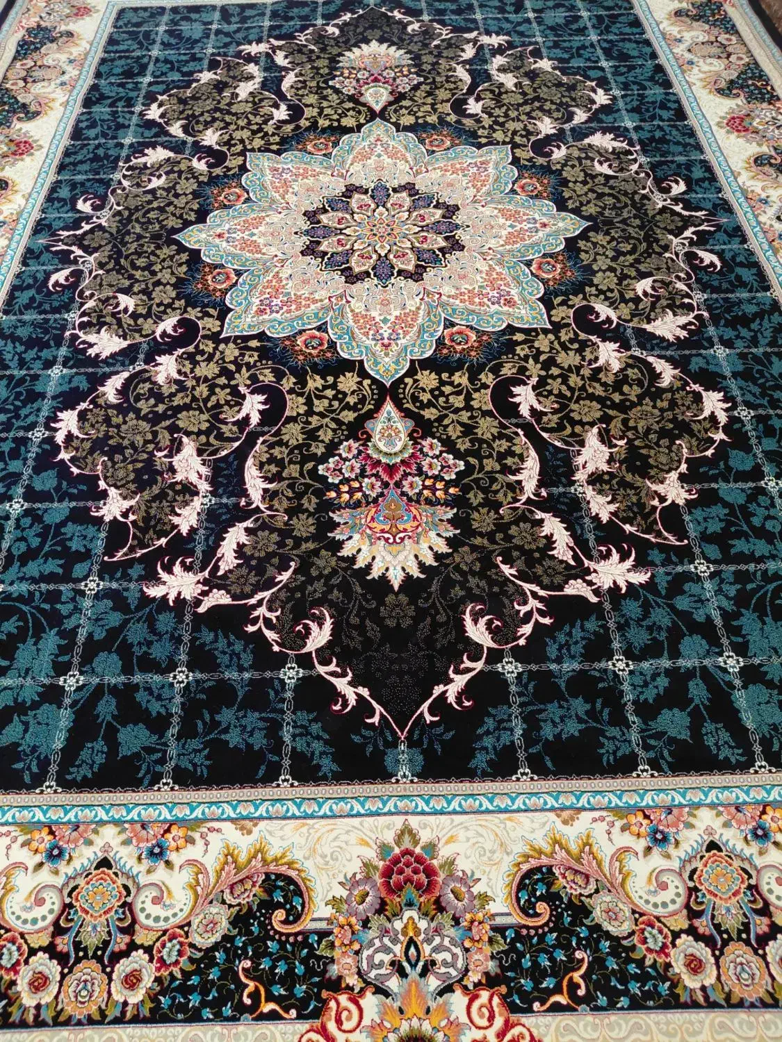 جفت ۱۲ متر نقشه هیوا|فرش|ورامین, خیر آباد|دیوار