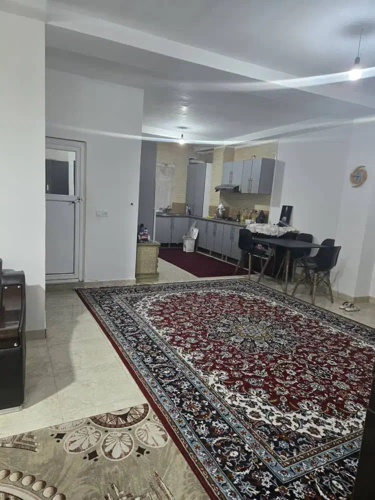آپارتمان ۹۰متری/دو خواب/مبله/با آسانسور پارکینگ|اجارهٔ آپارتمان|چمستان, |دیوار