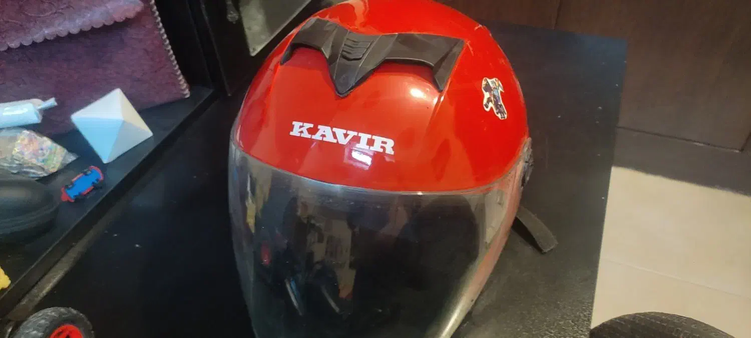 کلاه کاسکت قرمز|قطعات یدکی و لوازم جانبی|خمینیشهر, |دیوار