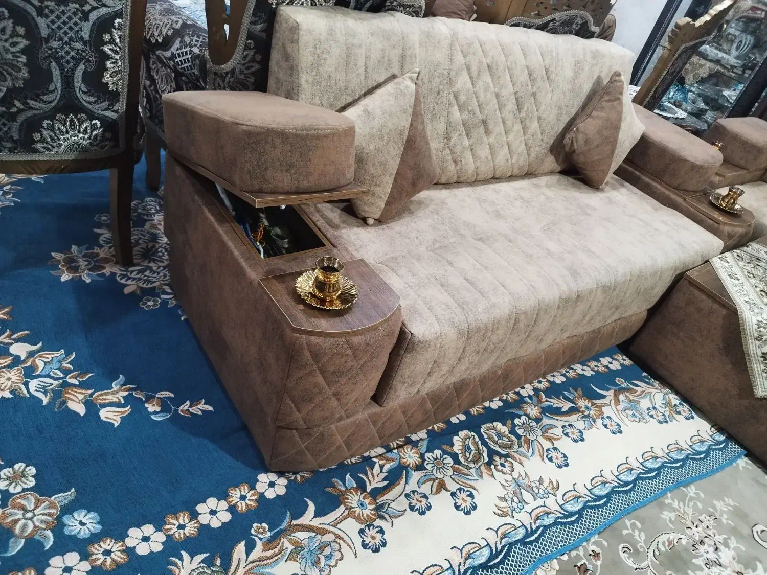 فروش مبل. راحتی|مبلمان خانگی و میز عسلی|سمنان, |دیوار