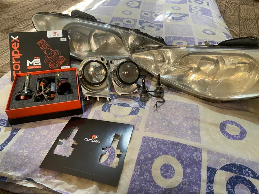 چراغ جلو ۲۰۶ و لنز چراغ و دو نوع هدلایت خفن|قطعات یدکی و لوازم جانبی|شیراز, معالیآباد|دیوار