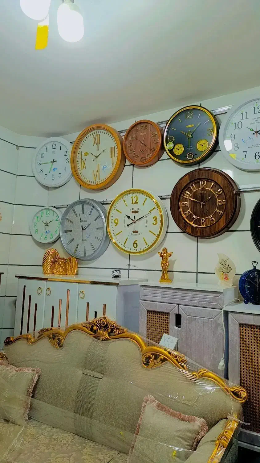 تنوع بالا ساعت آباژور تابلو در مبلمان میلادمهرشهر|ساعت دیواری و تزئینی|بیرجند, |دیوار