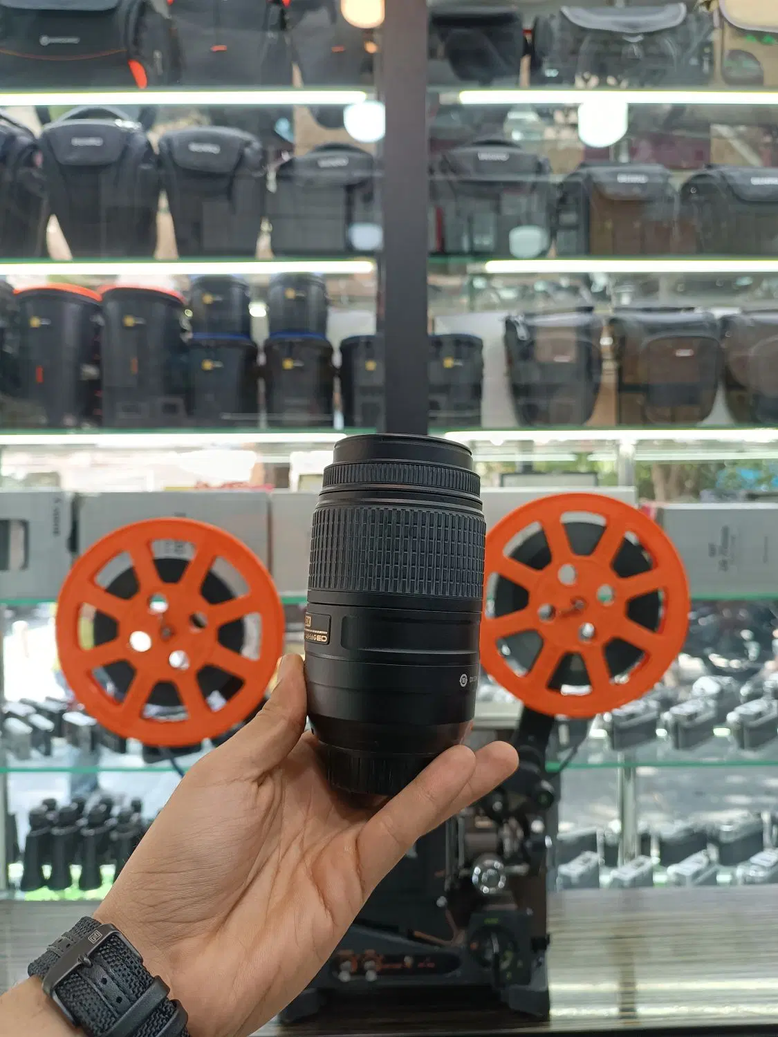Lens 55-300 vr Nikon|دوربین عکاسی و فیلم‌برداری|تهران, پامنار|دیوار