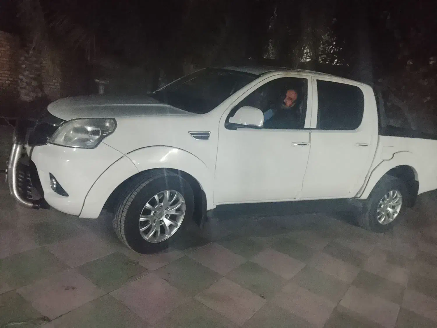 فتون اخرای 99|خودرو سواری و وانت|اهواز, زردشت|دیوار