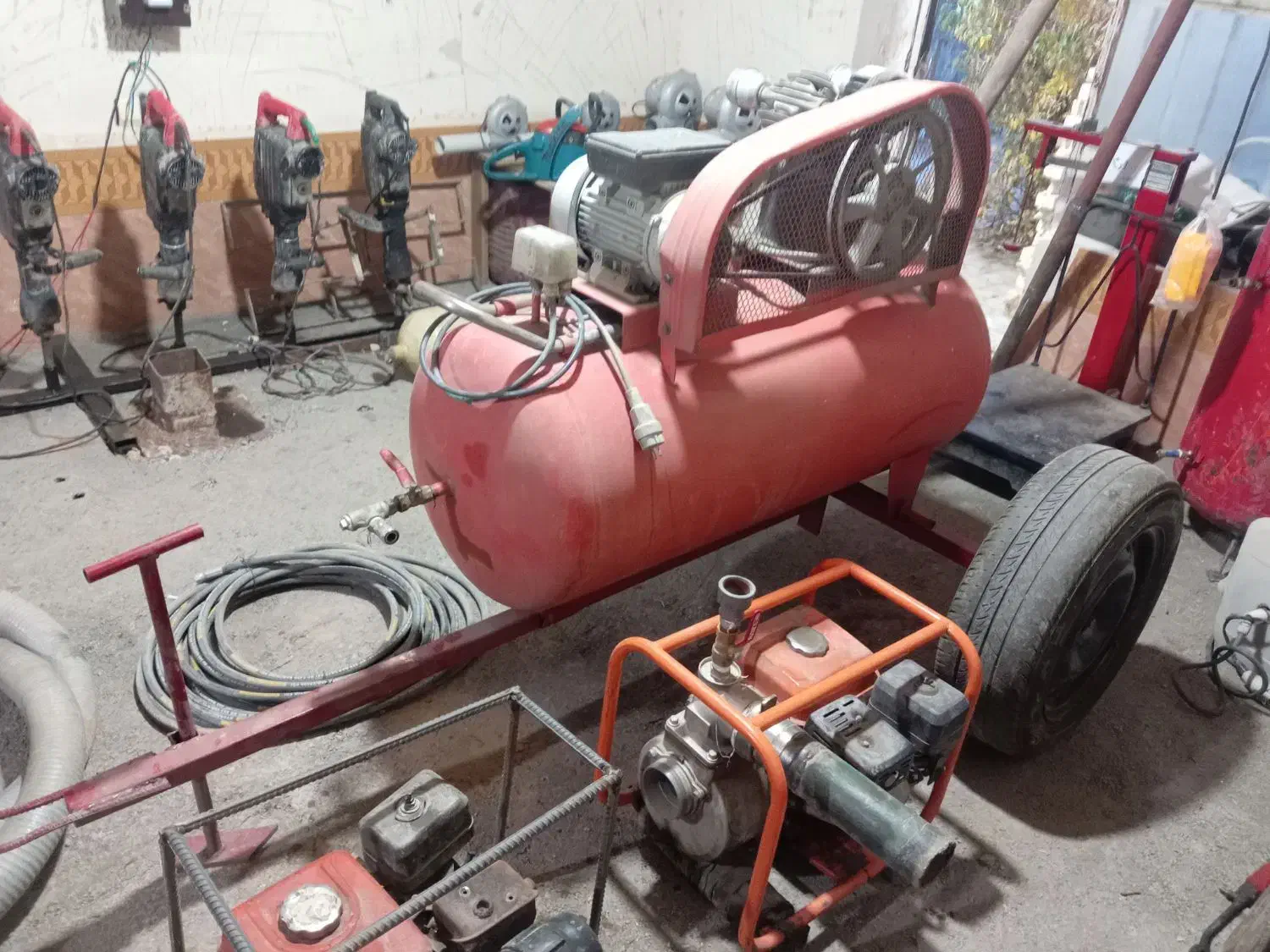 پمپ باد 250 لیتری|ابزارآلات|تربت جام, معدآباد|دیوار