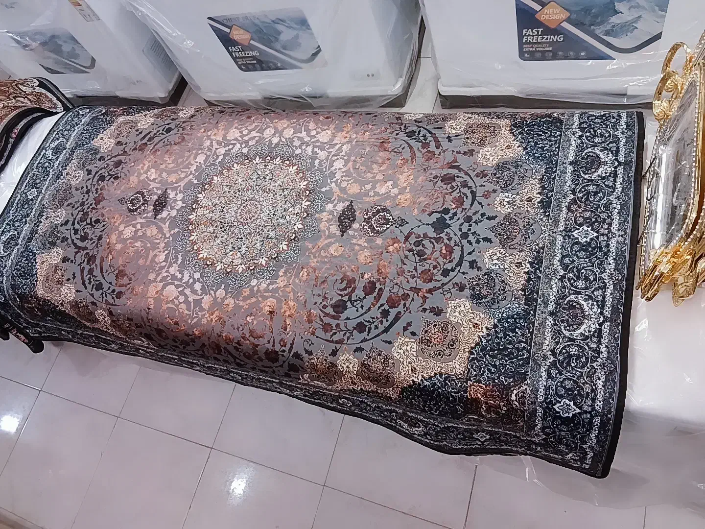 قالیچه نمدی|فرش|خرمشهر, |دیوار