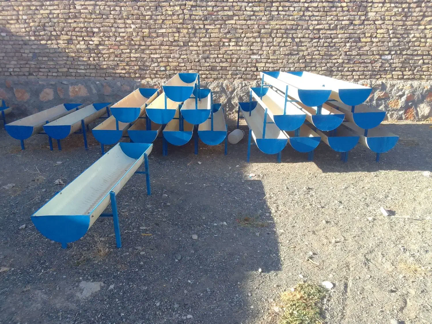 انواع اخورگوسفندگاوشترمرغ|لوازم جانبی حیوانات|مشهد, رباط طرق|دیوار