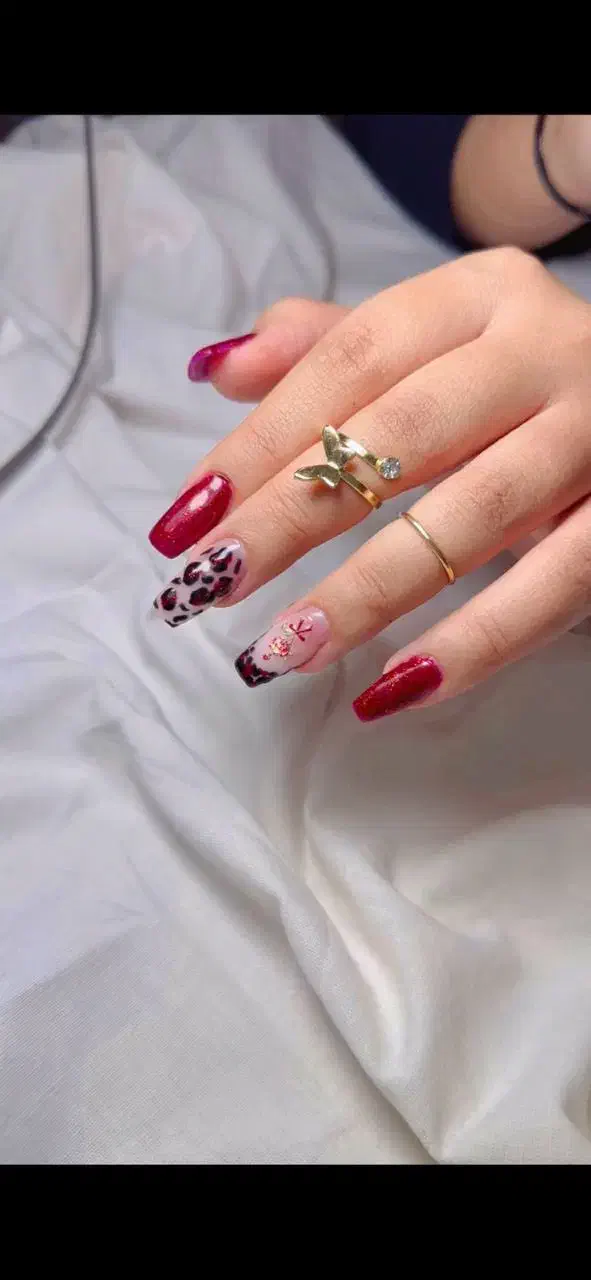 کاشت ناخن دست و پافقط ۴۰۰|خدمات آرایشگری و زیبایی|دوگنبدان, |دیوار