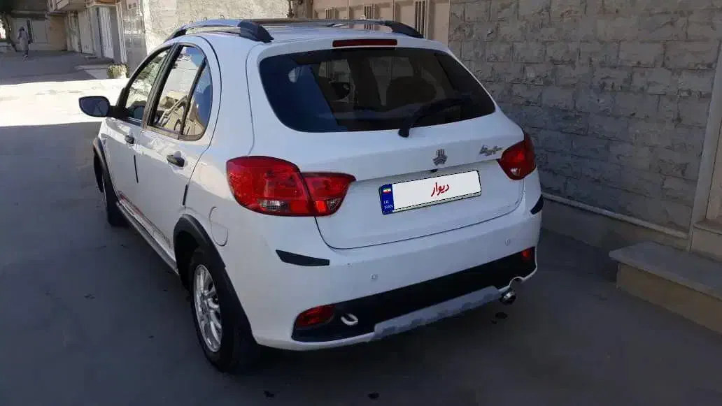 کوئیک R اتوماتیک مدل 97|خودرو سواری و وانت|اصفهان, شهرک کاوه|دیوار