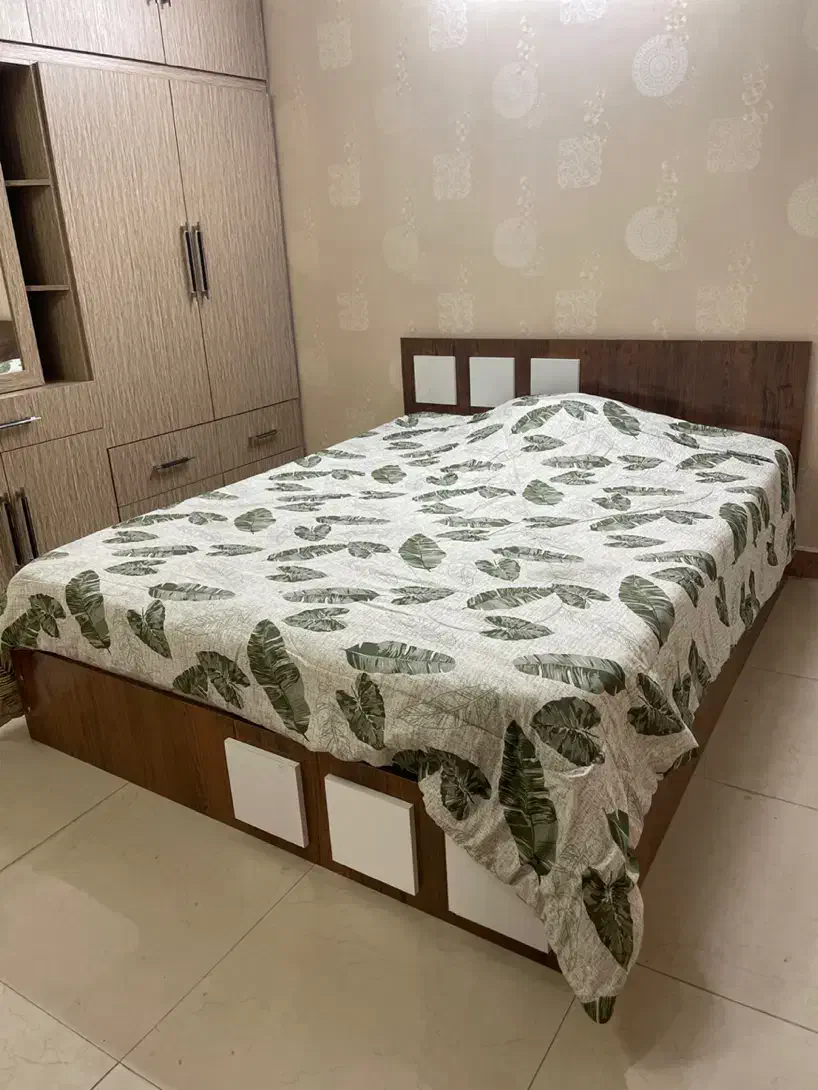 واحد لوکس دوخواب چند قدمی سی سه و‌پل و مترو|اجارهٔ کوتاه‌مدت آپارتمان و سوئیت|اصفهان, هزارجریب|دیوار