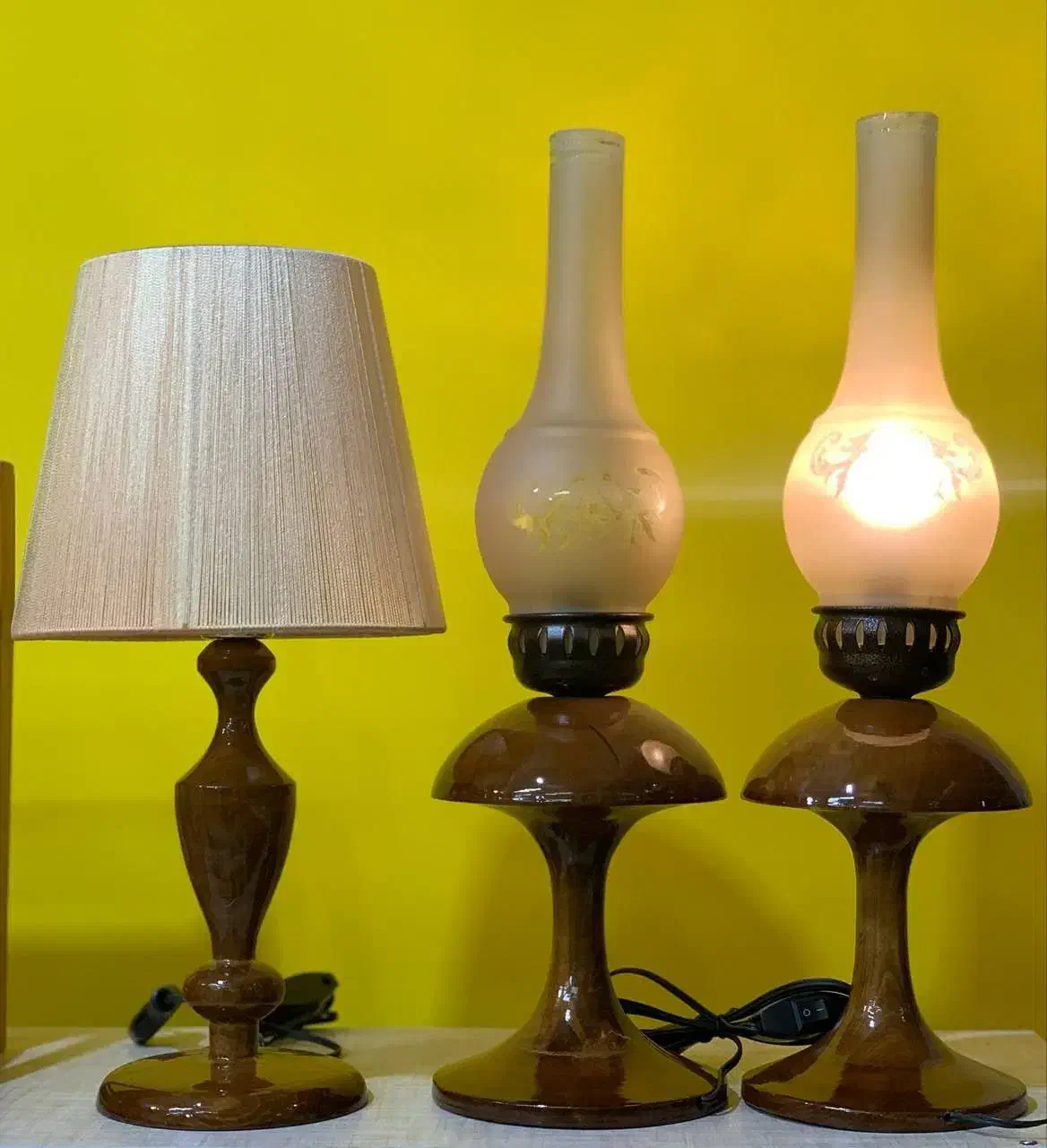 گردسوز و آباژور چوبی (چوبی جات)|چراغ خواب و آباژور|بیرجند, |دیوار