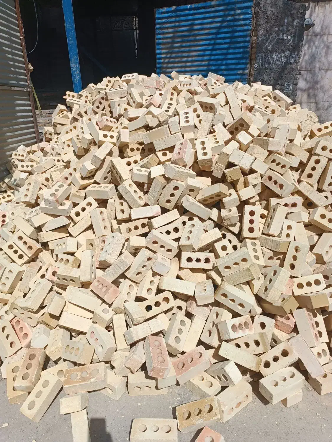 ارسال مستقیم از کارخانه بلوکه سفالی آجر ده سوراخه|مصالح و تجهیزات ساختمان|مشهد, خواجه ربیع|دیوار