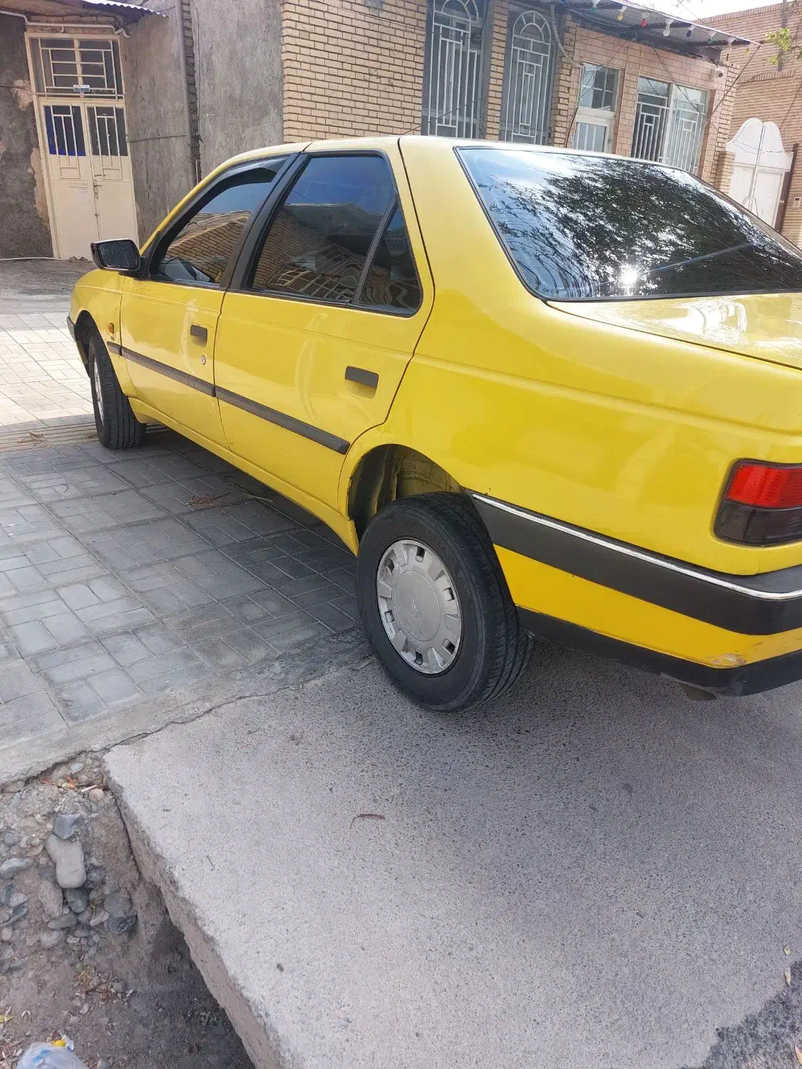 پژو مدل ۱۳۹۱|خودرو سواری و وانت|جیرفت, |دیوار