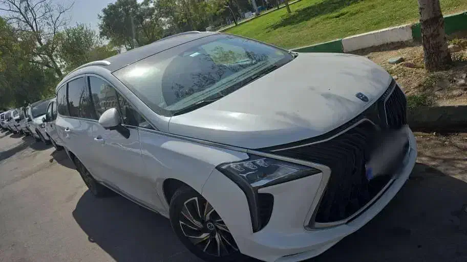 سوباM4|خودرو سواری و وانت|تهران, پاسداران|دیوار