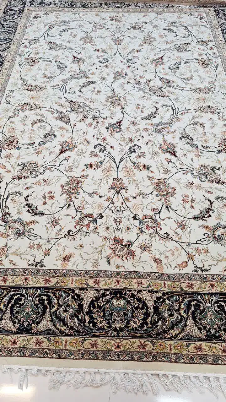دو تخته فرش12متری700شانه طرح افشان|فرش|ایلام, |دیوار