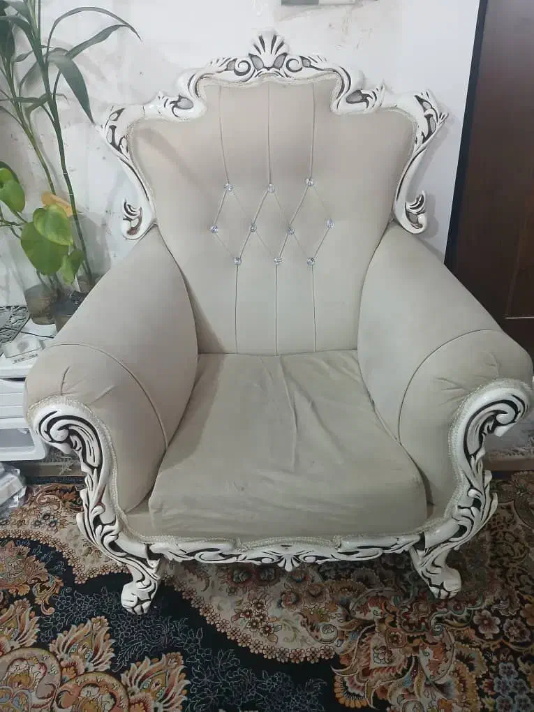 مبل ۷ نفر ۵ سال کار سالم|مبلمان خانگی و میز عسلی|اهواز, زیباشهر|دیوار