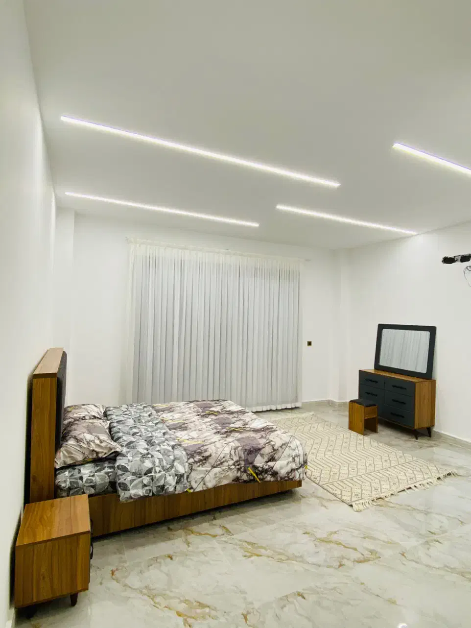 استخردار سه خواب لاکچری (پلاک یک جنگل)|اجارهٔ کوتاهمدت ویلا و باغ|نوشهر, |دیوار