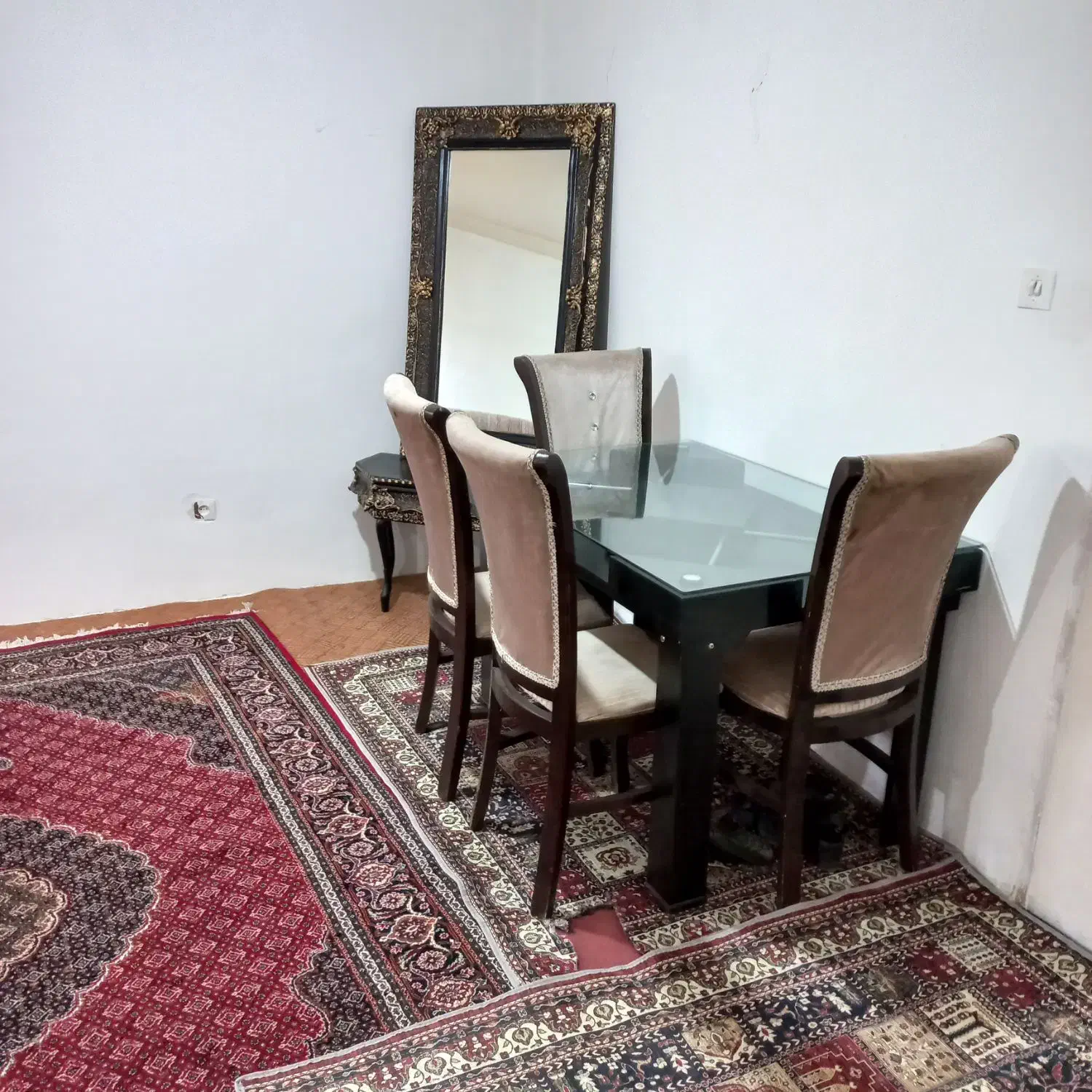 اجاره سویت مرتب و شیک|اجارهٔ کوتاهمدت آپارتمان و سوئیت|سنندج, |دیوار