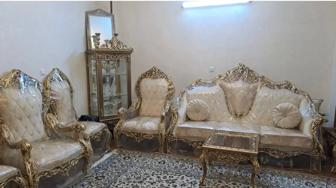 مبلمان|مبلمان خانگی و میز عسلی|اصفهان, حصه شمالی|دیوار