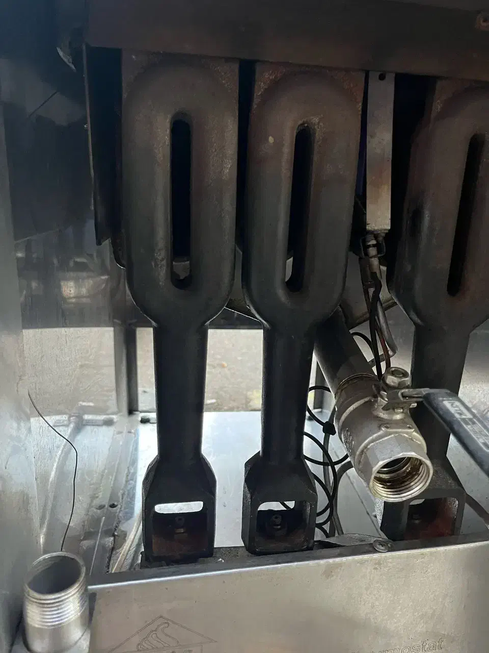 سرخکن صنعتی در حد نو|کافیشاپ و رستوران|لاهیجان, کوی استادان|دیوار