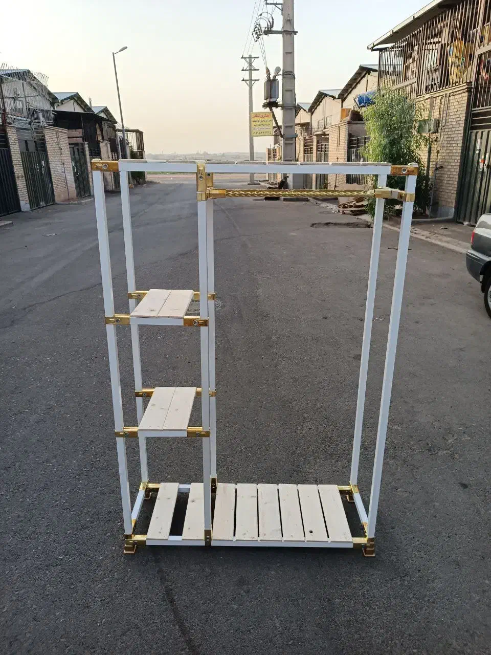 کم جا رگال سفید طلایی ۱۲۰×۱۵۰نظم دهنده|جاکفشی، کمد، دراور|قیامدشت - خاورشهر, |دیوار