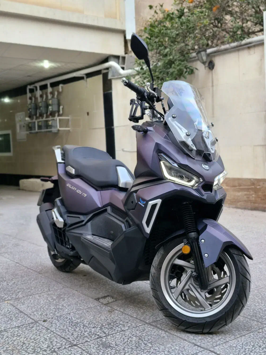 adv175|موتورسیکلت|شیراز, فرگاز|دیوار