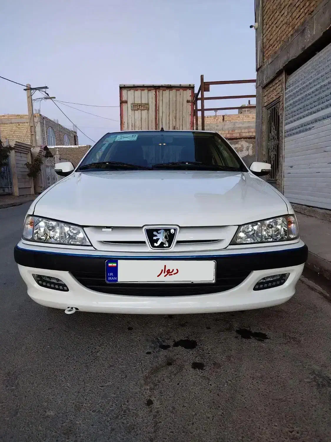 پژو پارس مدل 1402 دریچه گاز سیمی|خودرو سواری و وانت|ماهدشت, |دیوار