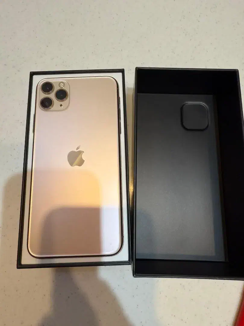 آیفون ۱۱ پرومکس تک سیم|موبایل|شیراز, شهرک ولیعصر|دیوار