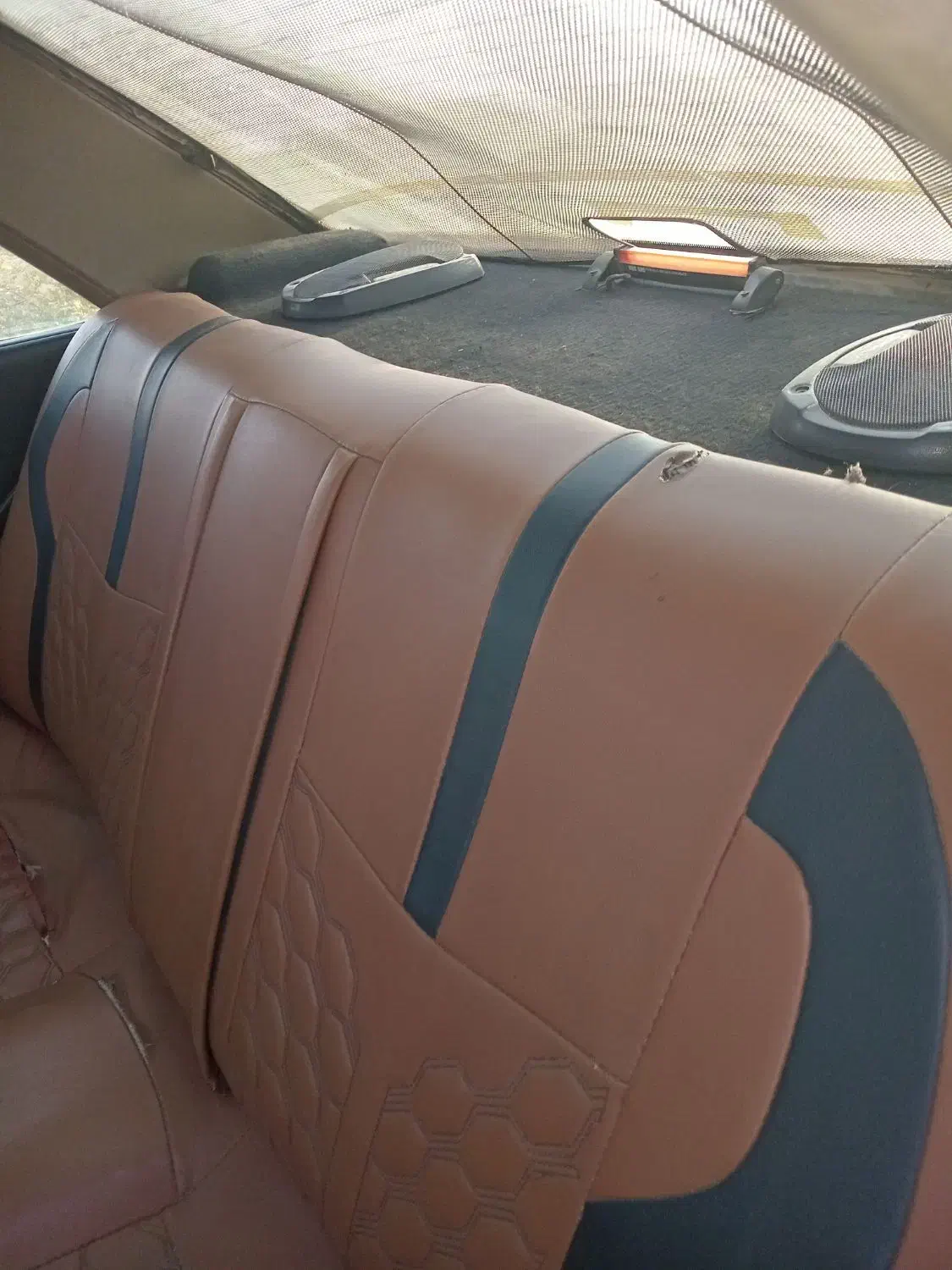 پژو۸۳|خودرو سواری و وانت|جیرفت, |دیوار