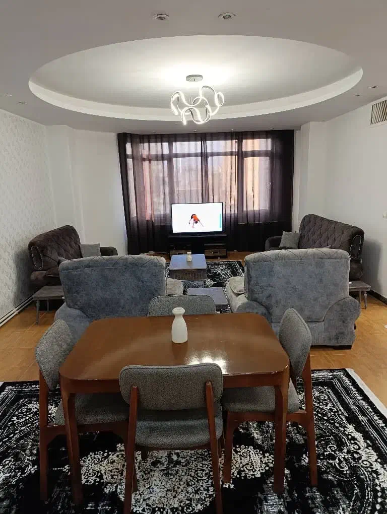 اجاره روزانه هفتگی ماهانه اپارتمان مبله|اجارهٔ کوتاهمدت آپارتمان و سوئیت|کرج, مهرویلا جنوبی|دیوار