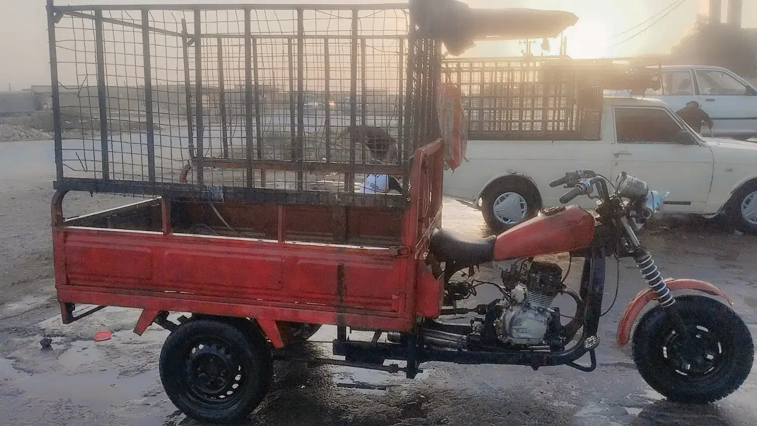 سه چرخه|موتورسیکلت|کارون, |دیوار