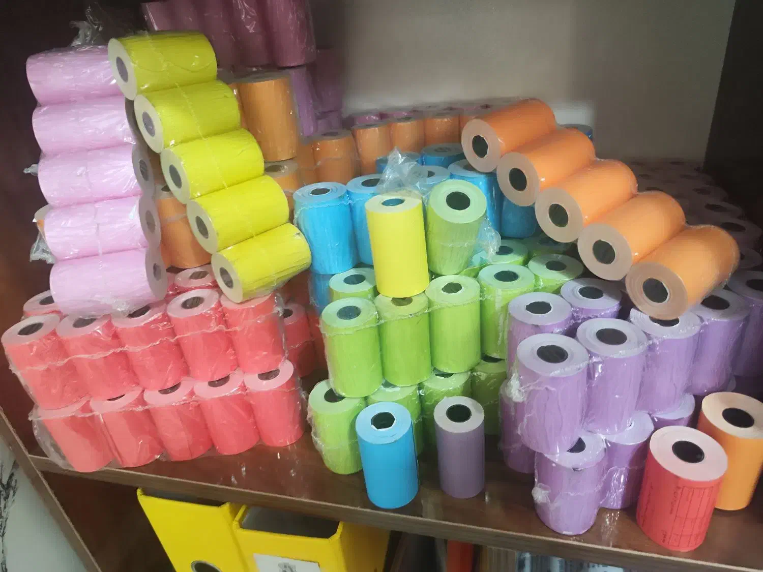 رول رنگی|لوازم التحریر|نیشابور, فردوس شمالی|دیوار