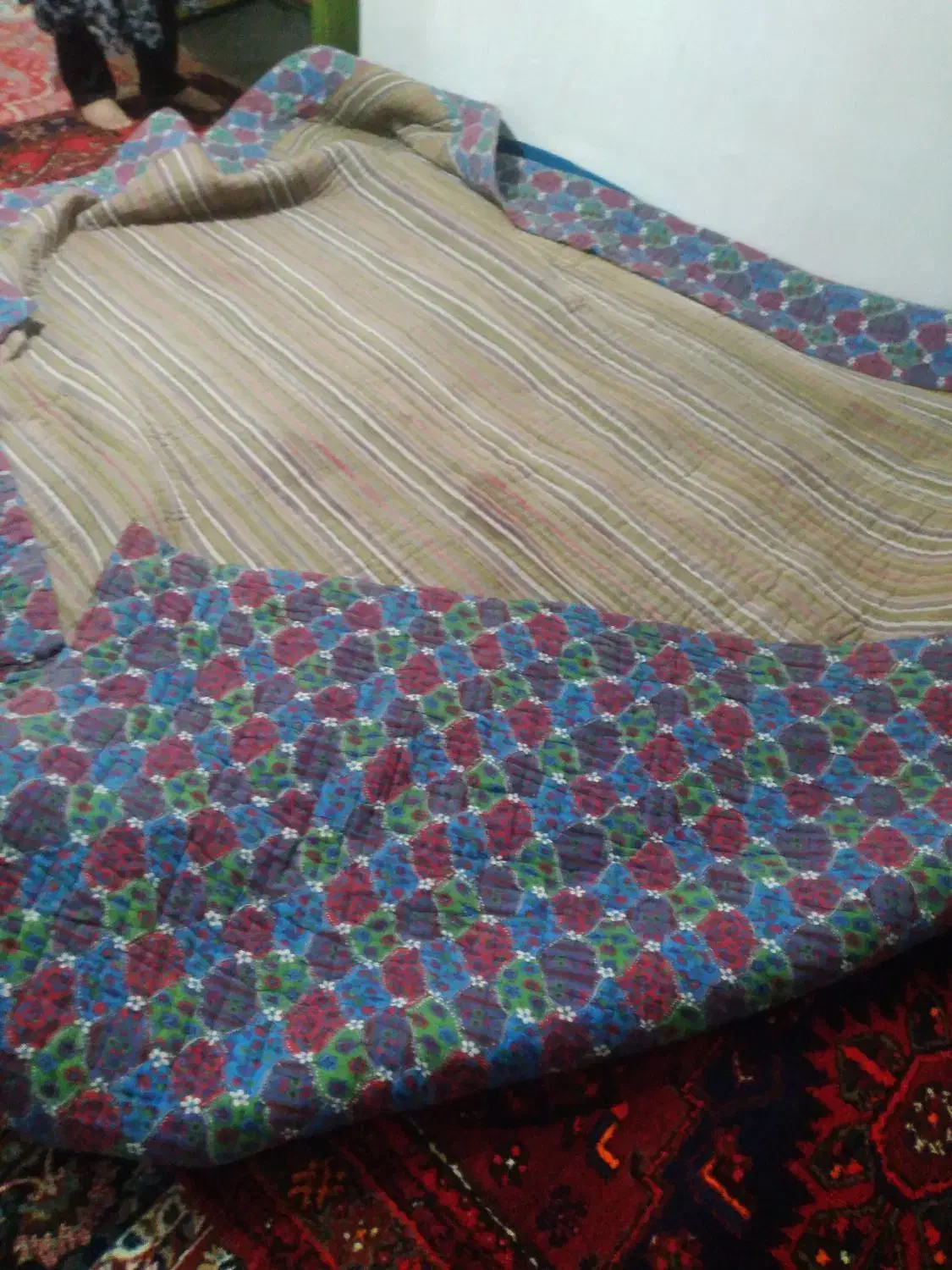 لحاف کرسی بزرک ۳در ۴ نو|رختخواب، بالش، پتو|قیدار, |دیوار