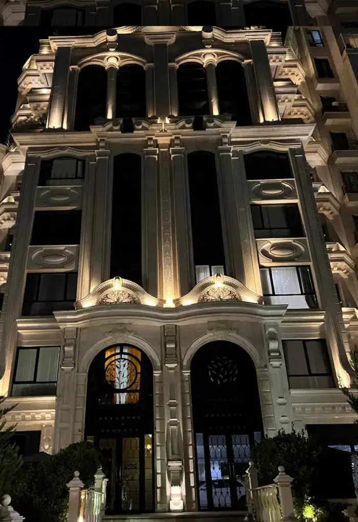 واحد لوکس ۱۹۰ متر/تکواحدی درساختمانیخاصوکم نظیر|اجارهٔ آپارتمان|قم, سالاریه|دیوار