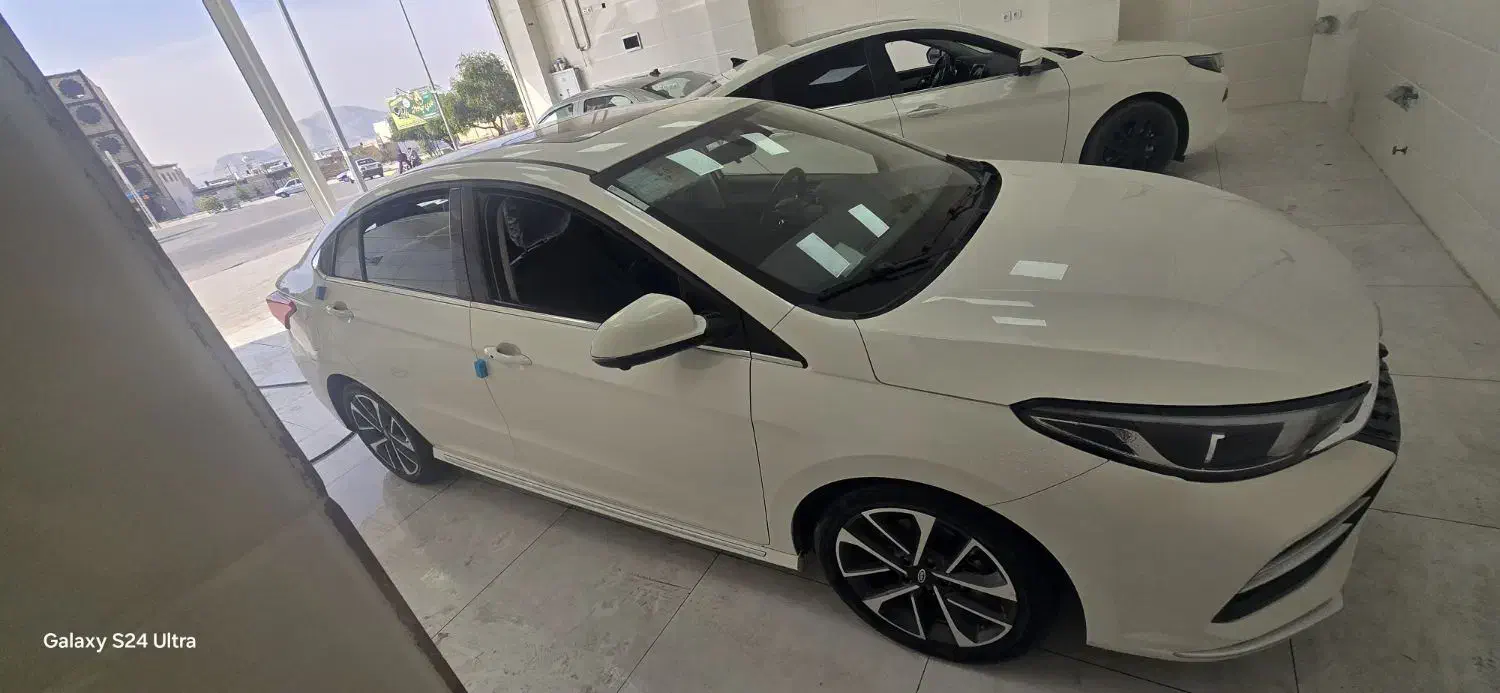 آریزو ۶ اکسلنت مدل ۴۰۱|خودرو سواری و وانت|شیراز, ارم|دیوار