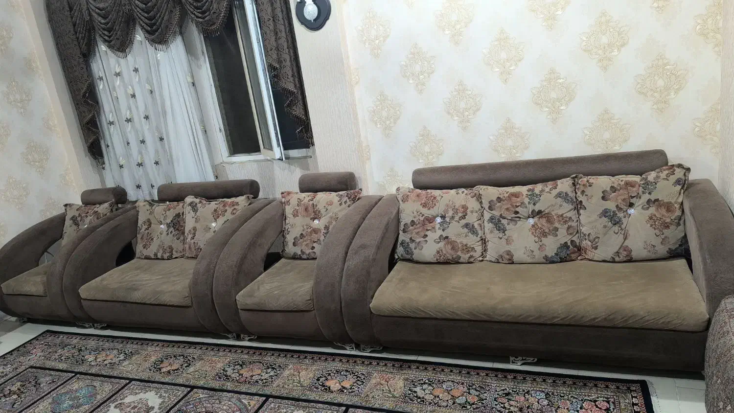 مبل ۷ نفره راحتی|مبلمان خانگی و میز عسلی|بافق, |دیوار