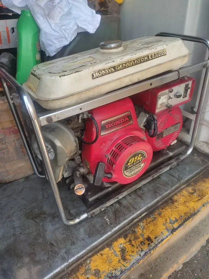 موتور برق بنزینی هوندا ژاپنی برای ویلا باغ...|ماشین‌آلات صنعتی|چهاردانگه (تهران), |دیوار