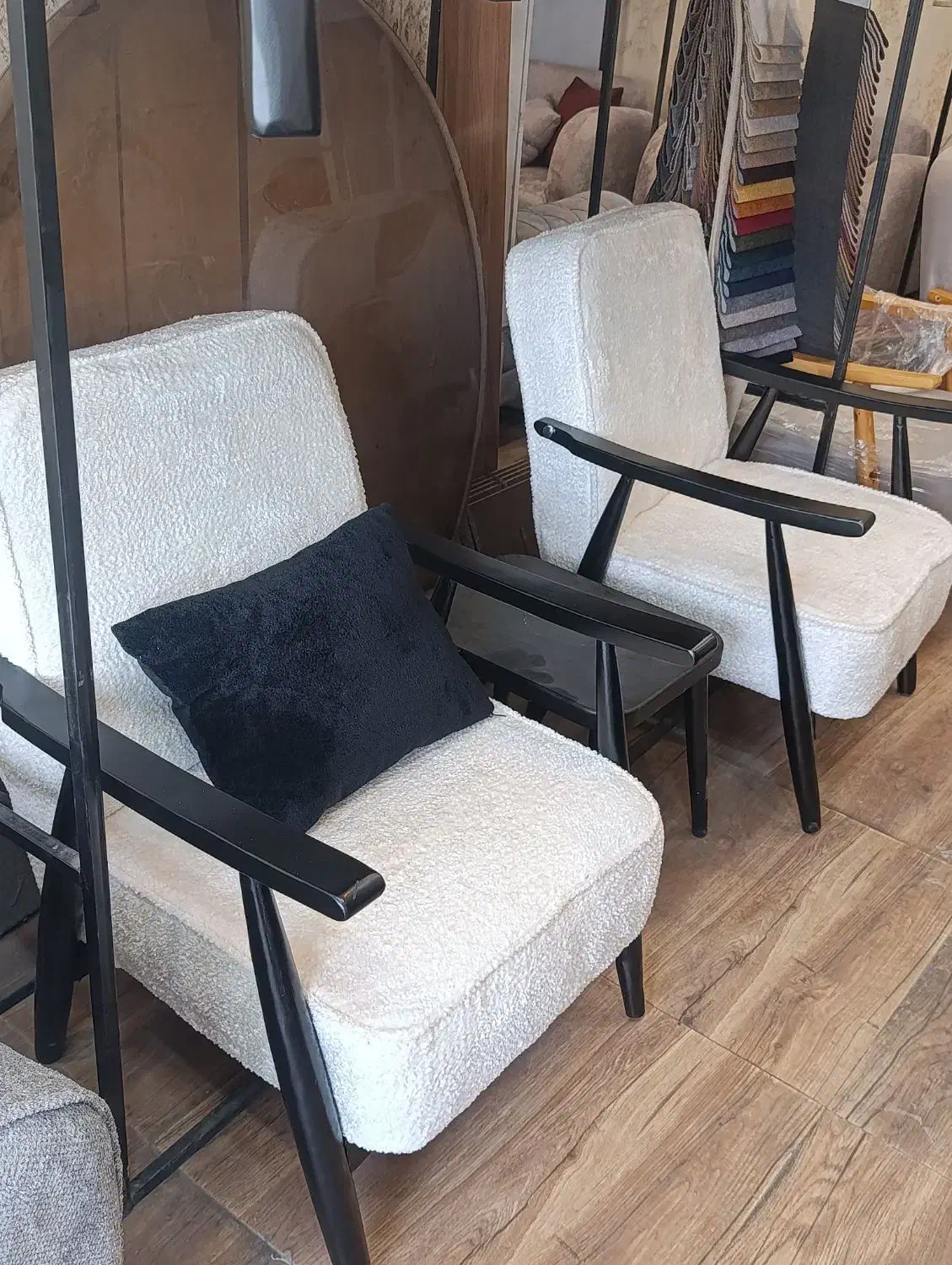 مبل مینیمال|مبلمان خانگی و میز عسلی|خرم‌آباد, |دیوار