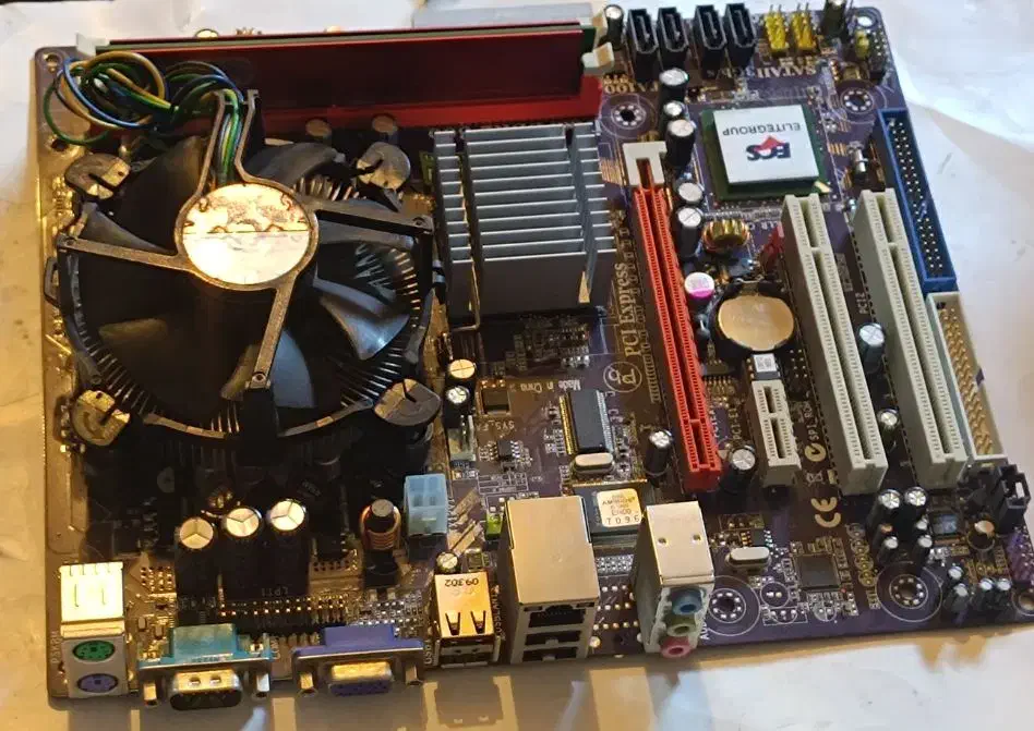 قطعات کامپیوتر|قطعات و لوازم جانبی رایانه|کرج, ساسانی (قلمستان)|دیوار