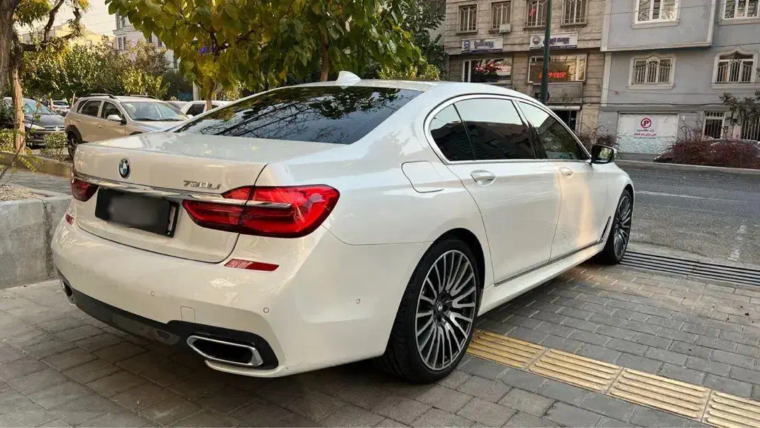 بی ام و530 مدل ۲۰۱۷|خودرو سواری و وانت|تهران, سعادت‌آباد|دیوار