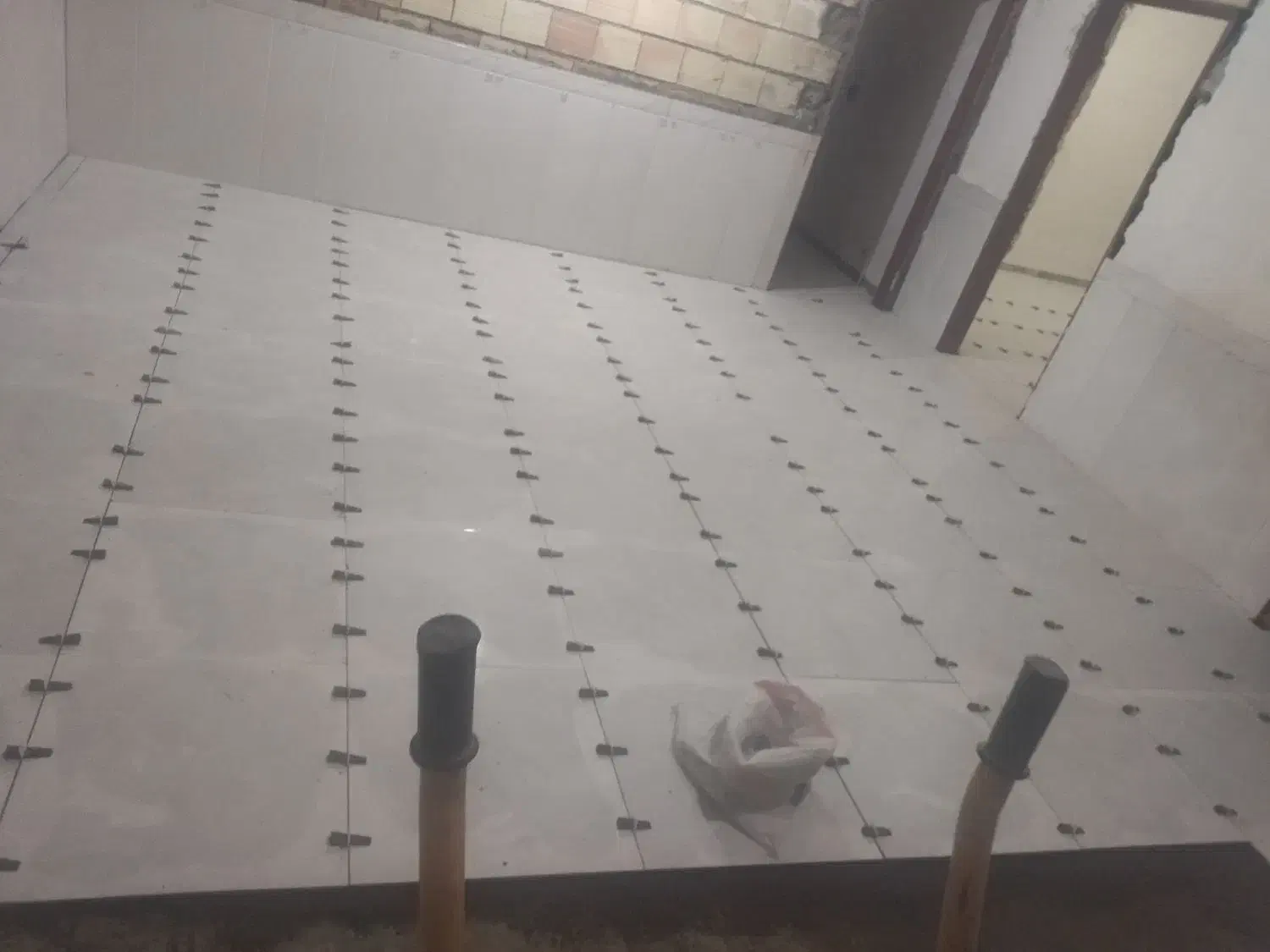 بنا/بنایی تخریب تعمیرات سیمان کاری کاشیکاری|خدمات پیشه و مهارت|گرگان, |دیوار