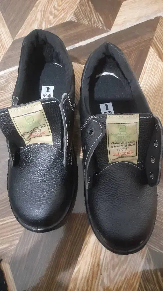 کفش ایمنی سایز ۴۱|کیف، کفش، کمربند|خرم‌آباد, |دیوار